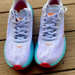 EUC Hoka One One Carbon X size 7.5